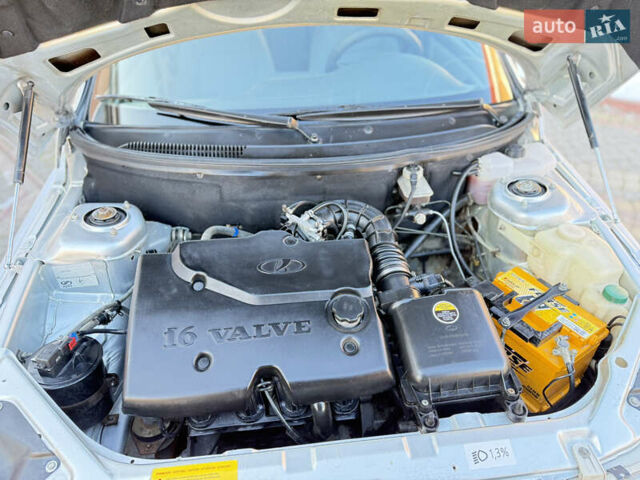 Серый ВАЗ 2110, объемом двигателя 1.6 л и пробегом 134 тыс. км за 2550 $, фото 29 на Automoto.ua