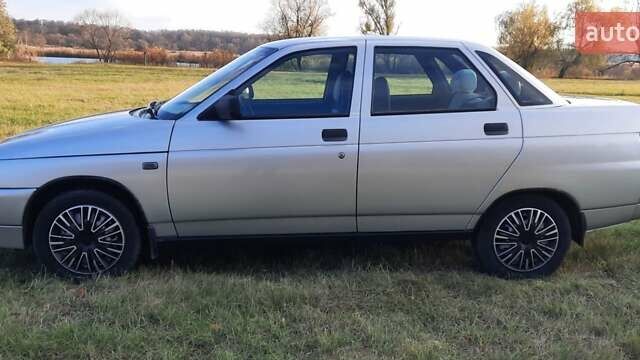 Сірий ВАЗ 2110, об'ємом двигуна 1.6 л та пробігом 39 тис. км за 3800 $, фото 3 на Automoto.ua