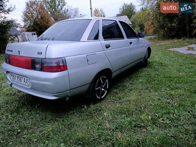 Серый ВАЗ 2110, объемом двигателя 1.6 л и пробегом 152 тыс. км за 1850 $, фото 3 на Automoto.ua