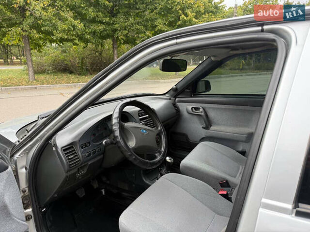 Сірий ВАЗ 2110, об'ємом двигуна 1.6 л та пробігом 240 тис. км за 2750 $, фото 13 на Automoto.ua