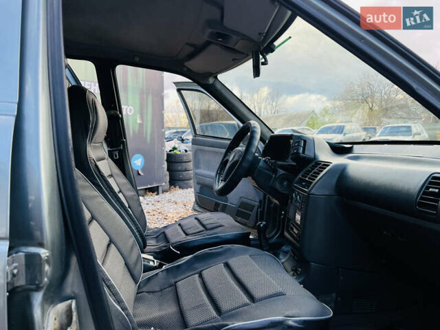 Серый ВАЗ 2110, объемом двигателя 1.6 л и пробегом 213 тыс. км за 2200 $, фото 17 на Automoto.ua