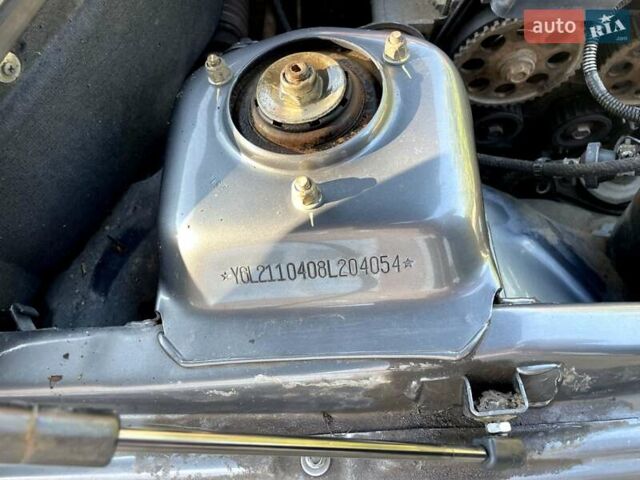 Серый ВАЗ 2110, объемом двигателя 1.6 л и пробегом 35 тыс. км за 3500 $, фото 5 на Automoto.ua