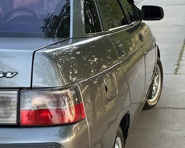 Сірий ВАЗ 2110, об'ємом двигуна 1.6 л та пробігом 108 тис. км за 2750 $, фото 12 на Automoto.ua