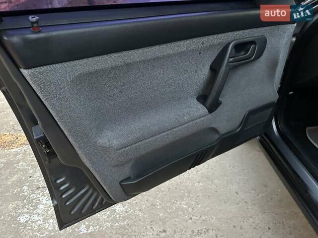 Сірий ВАЗ 2110, об'ємом двигуна 1.6 л та пробігом 108 тис. км за 2750 $, фото 33 на Automoto.ua