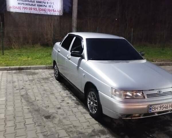 ВАЗ 2110 2008 у Одесі на Automoto.ua Сірий ВАЗ 2110, об'ємом двигуна 1.6 л та пробігом 130 тис. км за 2500 $, фото 1 на Automoto.ua