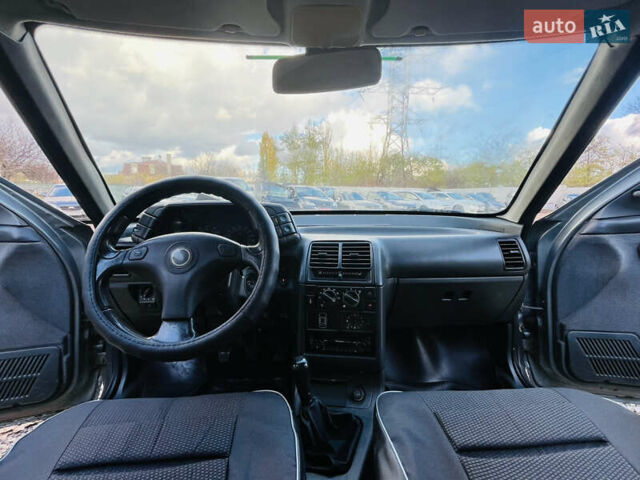 Серый ВАЗ 2110, объемом двигателя 1.6 л и пробегом 213 тыс. км за 2200 $, фото 12 на Automoto.ua