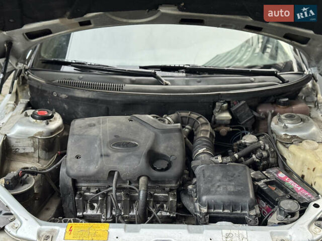 Сірий ВАЗ 2110, об'ємом двигуна 1.6 л та пробігом 160 тис. км за 1600 $, фото 12 на Automoto.ua