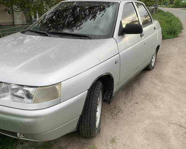 Серый ВАЗ 2110, объемом двигателя 1.6 л и пробегом 130 тыс. км за 1900 $, фото 3 на Automoto.ua