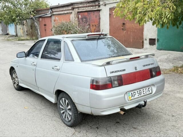 Серый ВАЗ 2110, объемом двигателя 1.6 л и пробегом 150 тыс. км за 607 $, фото 2 на Automoto.ua