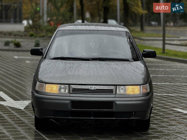 Серый ВАЗ 2110, объемом двигателя 1.6 л и пробегом 90 тыс. км за 2400 $, фото 3 на Automoto.ua