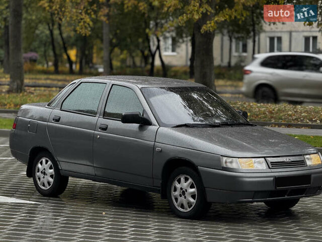 Серый ВАЗ 2110, объемом двигателя 1.6 л и пробегом 90 тыс. км за 2400 $, фото 11 на Automoto.ua