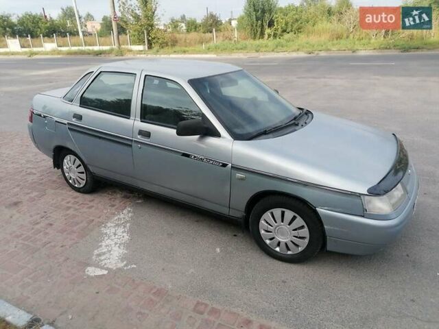 Сірий ВАЗ 2110, об'ємом двигуна 1.6 л та пробігом 235 тис. км за 1500 $, фото 8 на Automoto.ua