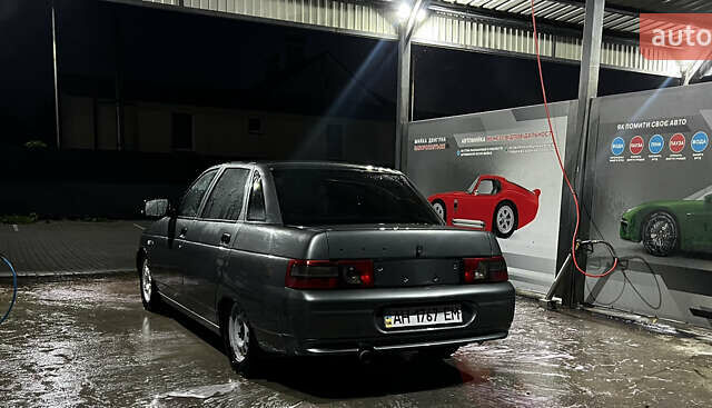 Серый ВАЗ 2110, объемом двигателя 1.6 л и пробегом 200 тыс. км за 2200 $, фото 1 на Automoto.ua