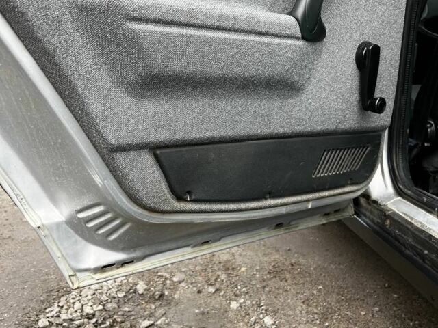 Серый ВАЗ 2110, объемом двигателя 1.6 л и пробегом 102 тыс. км за 2850 $, фото 11 на Automoto.ua