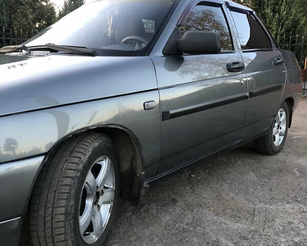 Серый ВАЗ 2110, объемом двигателя 1.6 л и пробегом 200 тыс. км за 3000 $, фото 6 на Automoto.ua