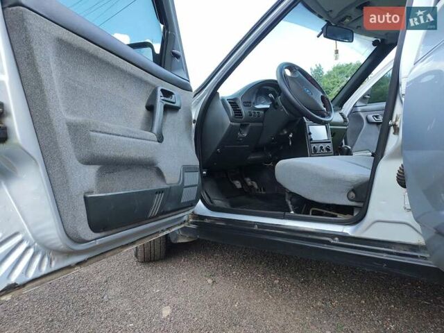 Сірий ВАЗ 2110, об'ємом двигуна 1.6 л та пробігом 130 тис. км за 3000 $, фото 15 на Automoto.ua