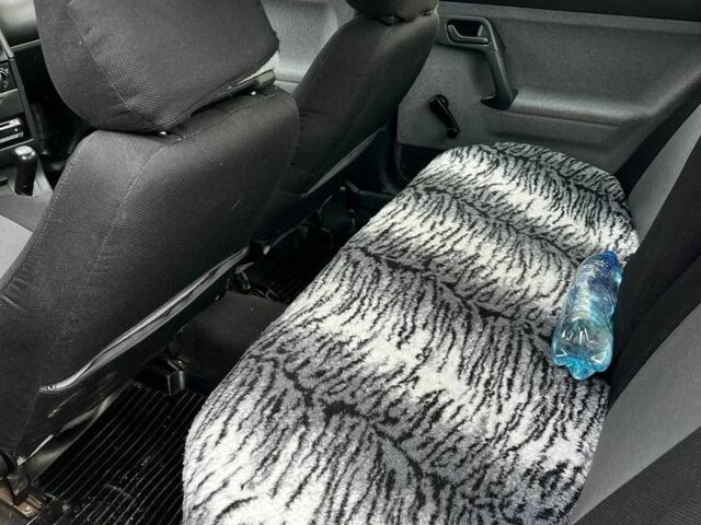 Серый ВАЗ 2110, объемом двигателя 1.6 л и пробегом 102 тыс. км за 2850 $, фото 7 на Automoto.ua