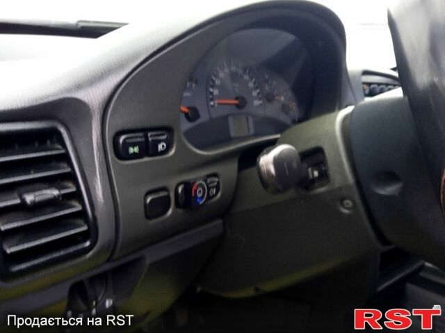 Серый ВАЗ 2110, объемом двигателя 1.6 л и пробегом 200 тыс. км за 2350 $, фото 3 на Automoto.ua