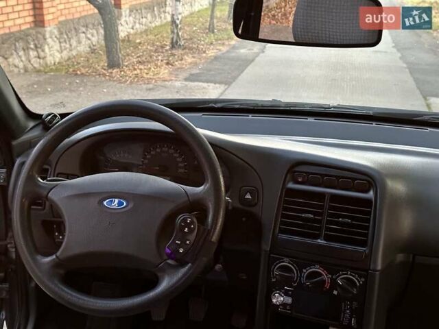 Сірий ВАЗ 2110, об'ємом двигуна 1.6 л та пробігом 108 тис. км за 2750 $, фото 26 на Automoto.ua