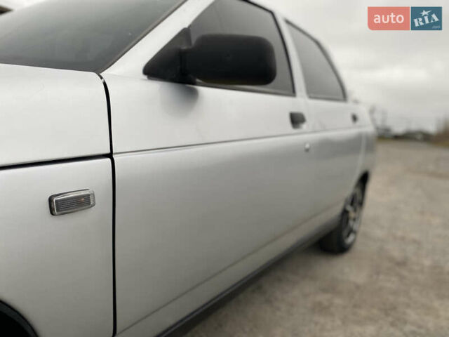 Серый ВАЗ 2110, объемом двигателя 1.6 л и пробегом 152 тыс. км за 2000 $, фото 9 на Automoto.ua