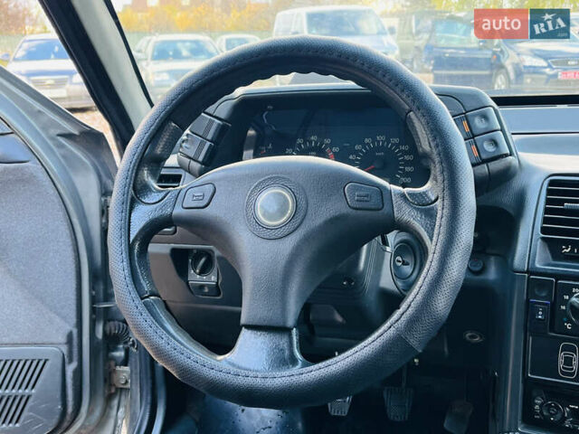 Серый ВАЗ 2110, объемом двигателя 1.6 л и пробегом 213 тыс. км за 2200 $, фото 13 на Automoto.ua