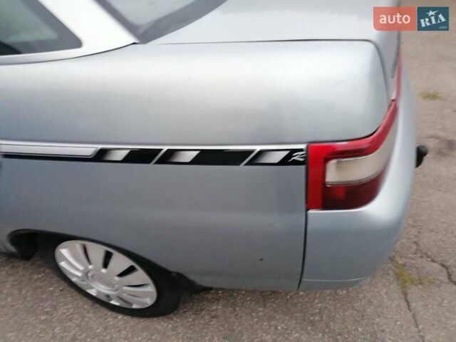 Сірий ВАЗ 2110, об'ємом двигуна 1.6 л та пробігом 235 тис. км за 1500 $, фото 3 на Automoto.ua