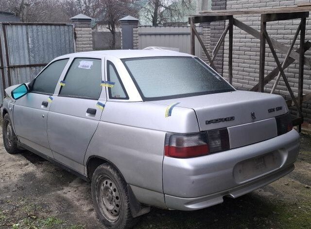 Сірий ВАЗ 2110, об'ємом двигуна 1.6 л та пробігом 170 тис. км за 800 $, фото 13 на Automoto.ua