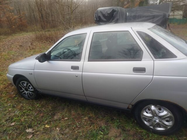 Серый ВАЗ 2110, объемом двигателя 1.6 л и пробегом 198 тыс. км за 2100 $, фото 3 на Automoto.ua