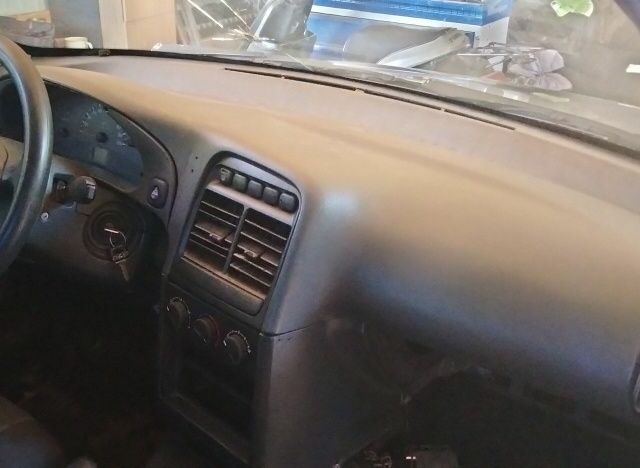 Сірий ВАЗ 2110, об'ємом двигуна 1.6 л та пробігом 2 тис. км за 619 $, фото 4 на Automoto.ua