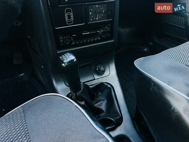 Серый ВАЗ 2110, объемом двигателя 1.6 л и пробегом 213 тыс. км за 2200 $, фото 21 на Automoto.ua