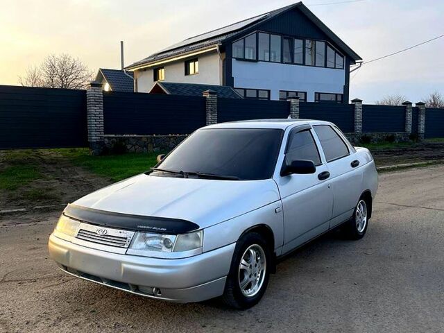 Серый ВАЗ 2110, объемом двигателя 1.6 л и пробегом 160 тыс. км за 2200 $, фото 12 на Automoto.ua