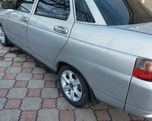 Серый ВАЗ 2110, объемом двигателя 1.6 л и пробегом 237 тыс. км за 2900 $, фото 19 на Automoto.ua