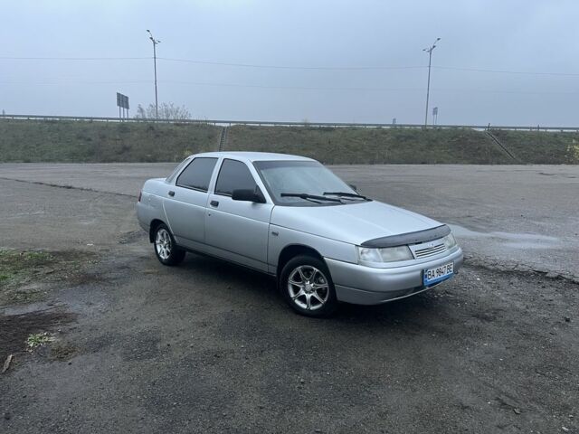 Серый ВАЗ 2110, объемом двигателя 1.6 л и пробегом 280 тыс. км за 1950 $, фото 2 на Automoto.ua