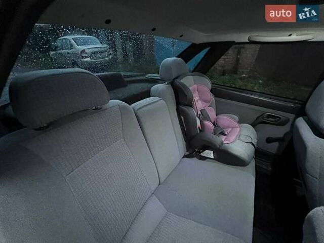 Сірий ВАЗ 2110, об'ємом двигуна 1.6 л та пробігом 134 тис. км за 2950 $, фото 18 на Automoto.ua