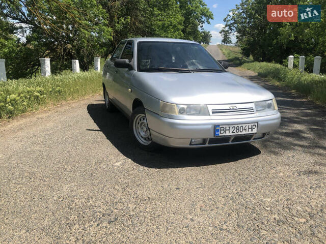 Серый ВАЗ 2110, объемом двигателя 1.6 л и пробегом 220 тыс. км за 1999 $, фото 2 на Automoto.ua