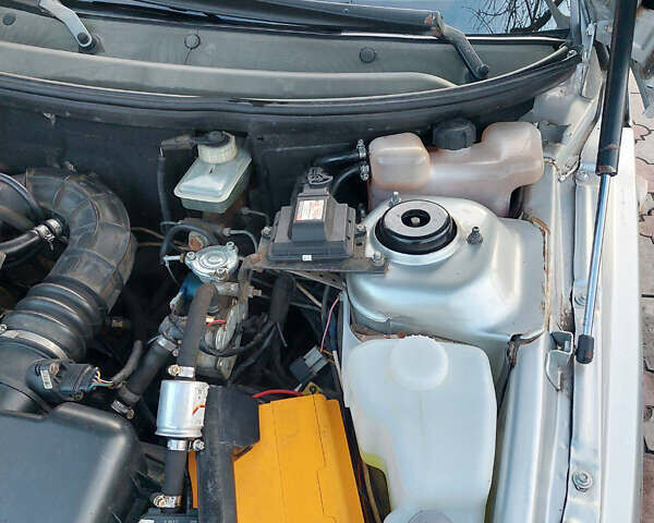 Серый ВАЗ 2110, объемом двигателя 1.6 л и пробегом 237 тыс. км за 2900 $, фото 18 на Automoto.ua