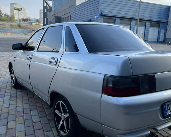 Серый ВАЗ 2110, объемом двигателя 1.6 л и пробегом 271 тыс. км за 2400 $, фото 2 на Automoto.ua