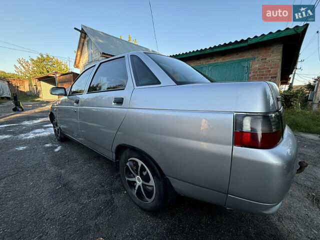 Сірий ВАЗ 2110, об'ємом двигуна 1.6 л та пробігом 176 тис. км за 2100 $, фото 6 на Automoto.ua