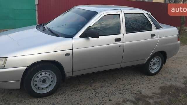 Серый ВАЗ 2110, объемом двигателя 1.6 л и пробегом 90 тыс. км за 3200 $, фото 14 на Automoto.ua