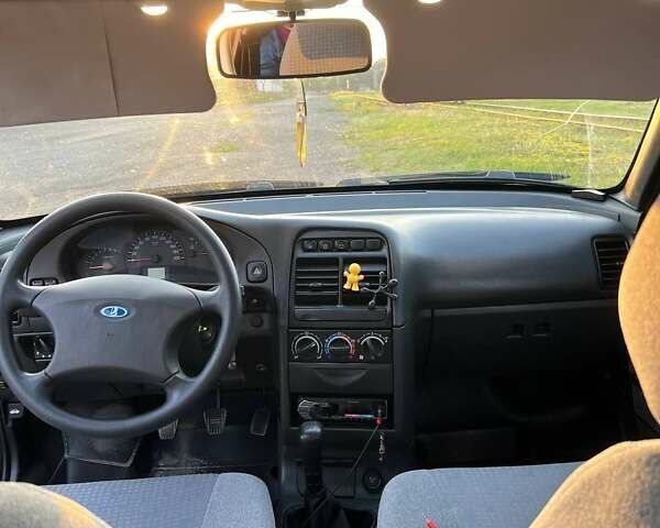 Сірий ВАЗ 2110, об'ємом двигуна 1.6 л та пробігом 134 тис. км за 2950 $, фото 16 на Automoto.ua