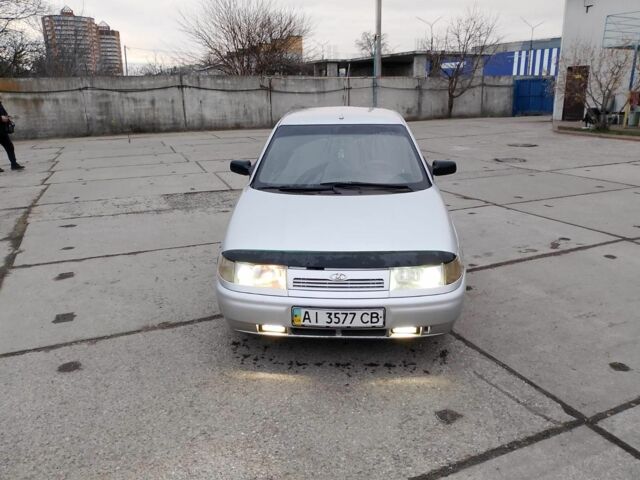 Серый ВАЗ 2110, объемом двигателя 0 л и пробегом 250 тыс. км за 1350 $, фото 2 на Automoto.ua