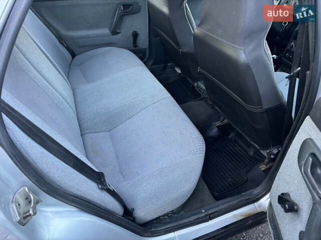 Сірий ВАЗ 2110, об'ємом двигуна 1.6 л та пробігом 176 тис. км за 2100 $, фото 18 на Automoto.ua