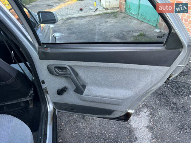Сірий ВАЗ 2110, об'ємом двигуна 1.6 л та пробігом 176 тис. км за 2100 $, фото 19 на Automoto.ua