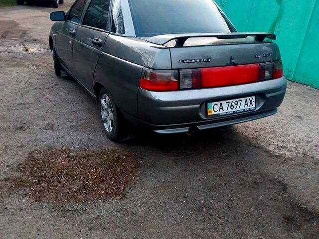 Серый ВАЗ 2110, объемом двигателя 16 л и пробегом 165 тыс. км за 2800 $, фото 3 на Automoto.ua