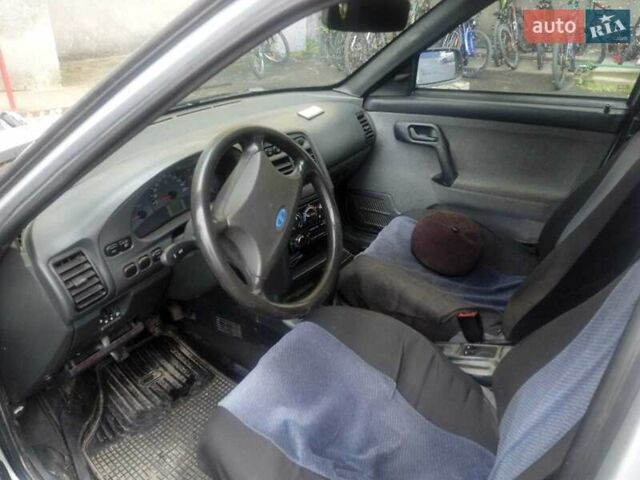 Сірий ВАЗ 2110, об'ємом двигуна 1.6 л та пробігом 106 тис. км за 3000 $, фото 7 на Automoto.ua