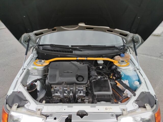 Серый ВАЗ 2110, объемом двигателя 1.6 л и пробегом 140 тыс. км за 2600 $, фото 7 на Automoto.ua