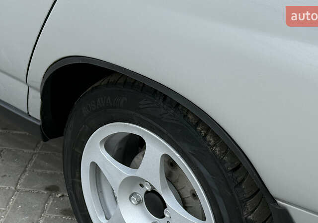 Серый ВАЗ 2110, объемом двигателя 1.6 л и пробегом 42 тыс. км за 3499 $, фото 9 на Automoto.ua