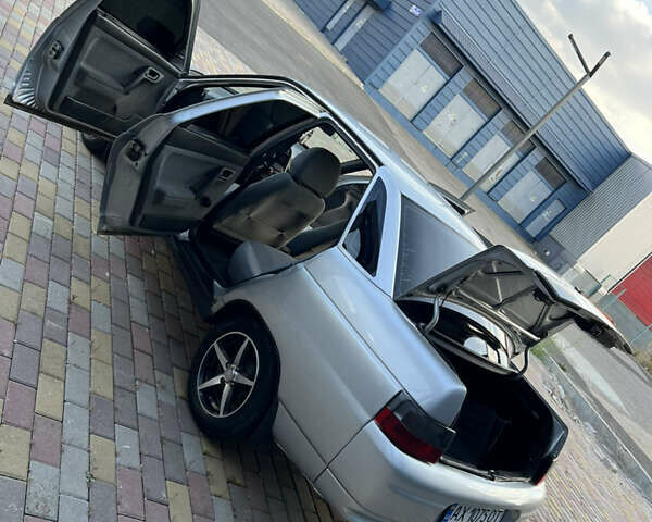 Серый ВАЗ 2110, объемом двигателя 1.6 л и пробегом 271 тыс. км за 2400 $, фото 14 на Automoto.ua