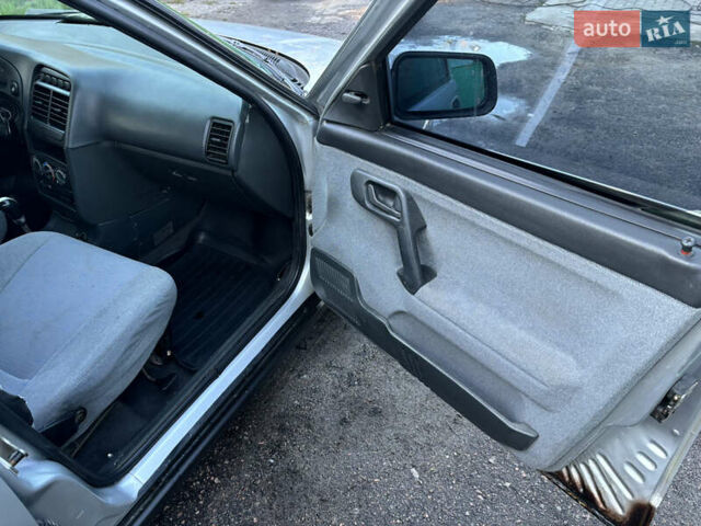 Сірий ВАЗ 2110, об'ємом двигуна 1.6 л та пробігом 176 тис. км за 2100 $, фото 21 на Automoto.ua