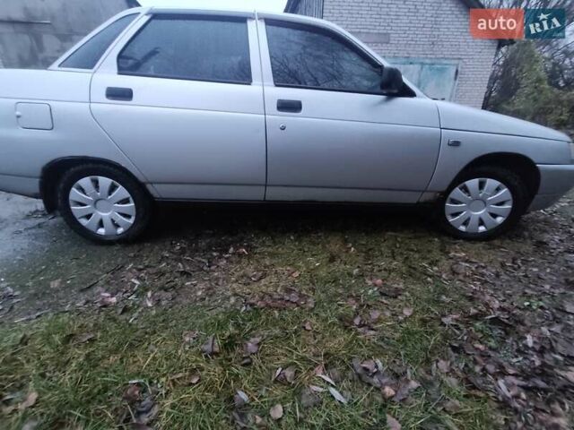 Серый ВАЗ 2110, объемом двигателя 1.6 л и пробегом 88 тыс. км за 1750 $, фото 1 на Automoto.ua